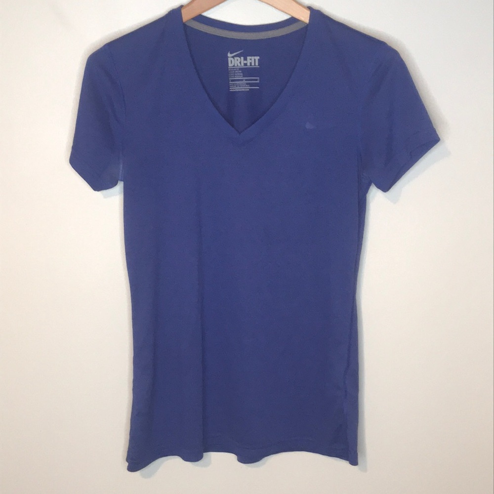 Nike Dri-Fit Royal blue v neck top size medium